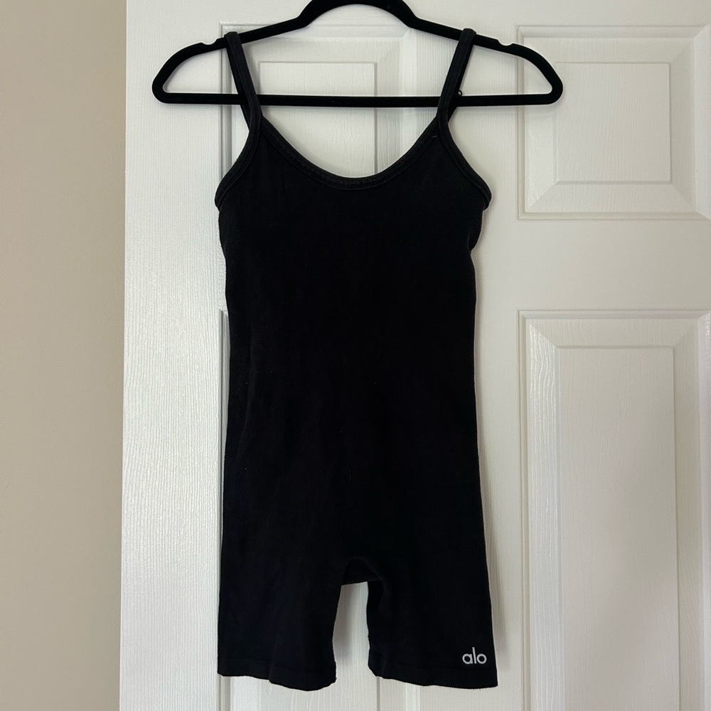 Alo yoga onsie
